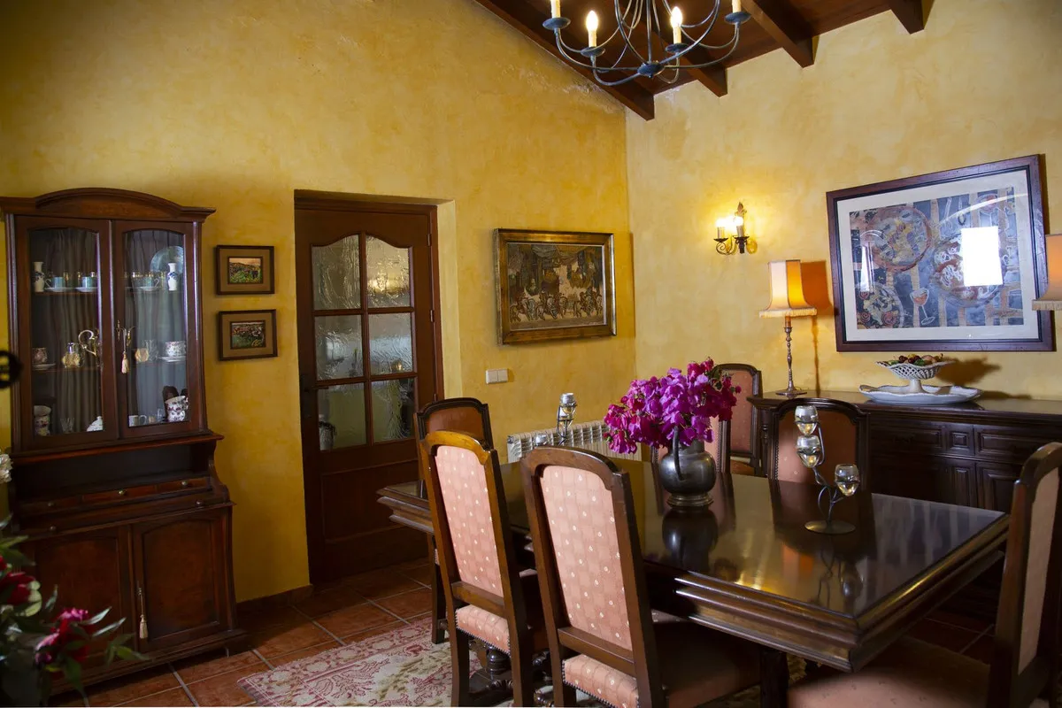 51b42a81-aa40-4b4a-8036-39e71a6afbf5