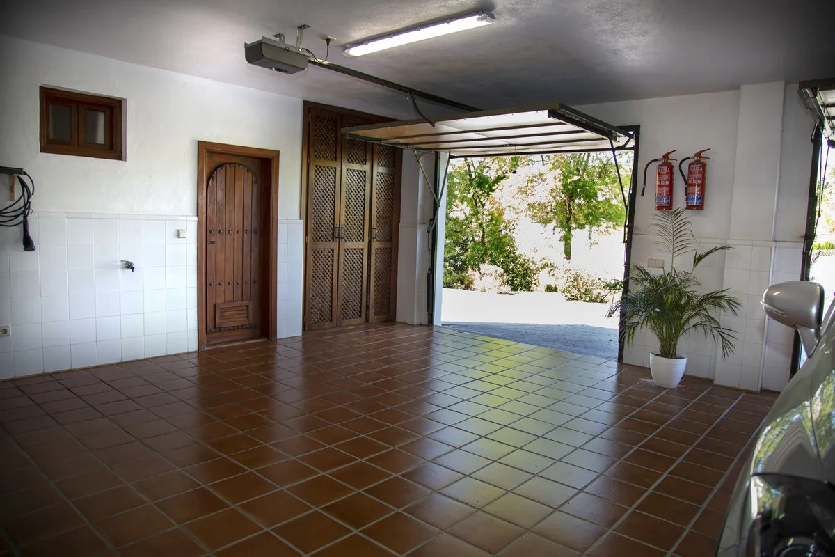 9178cd91-44f5-4710-85a4-ddd044fe64fa