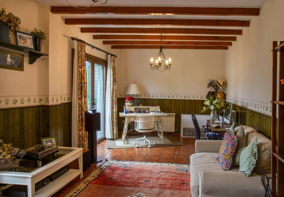 9cf4f84e-7711-4371-8e84-26d144448e4b