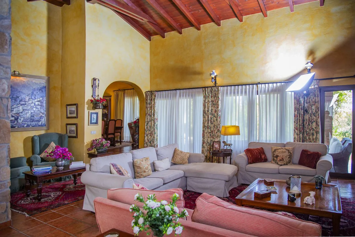 c0801887-1ff9-4de9-a7ed-bcc4abdbafe4