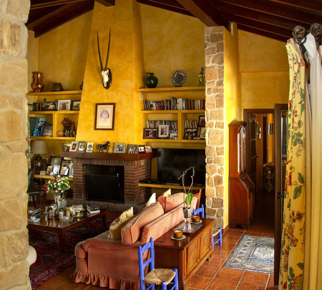 e167b86d-5503-4a59-8093-13812c78ddb4