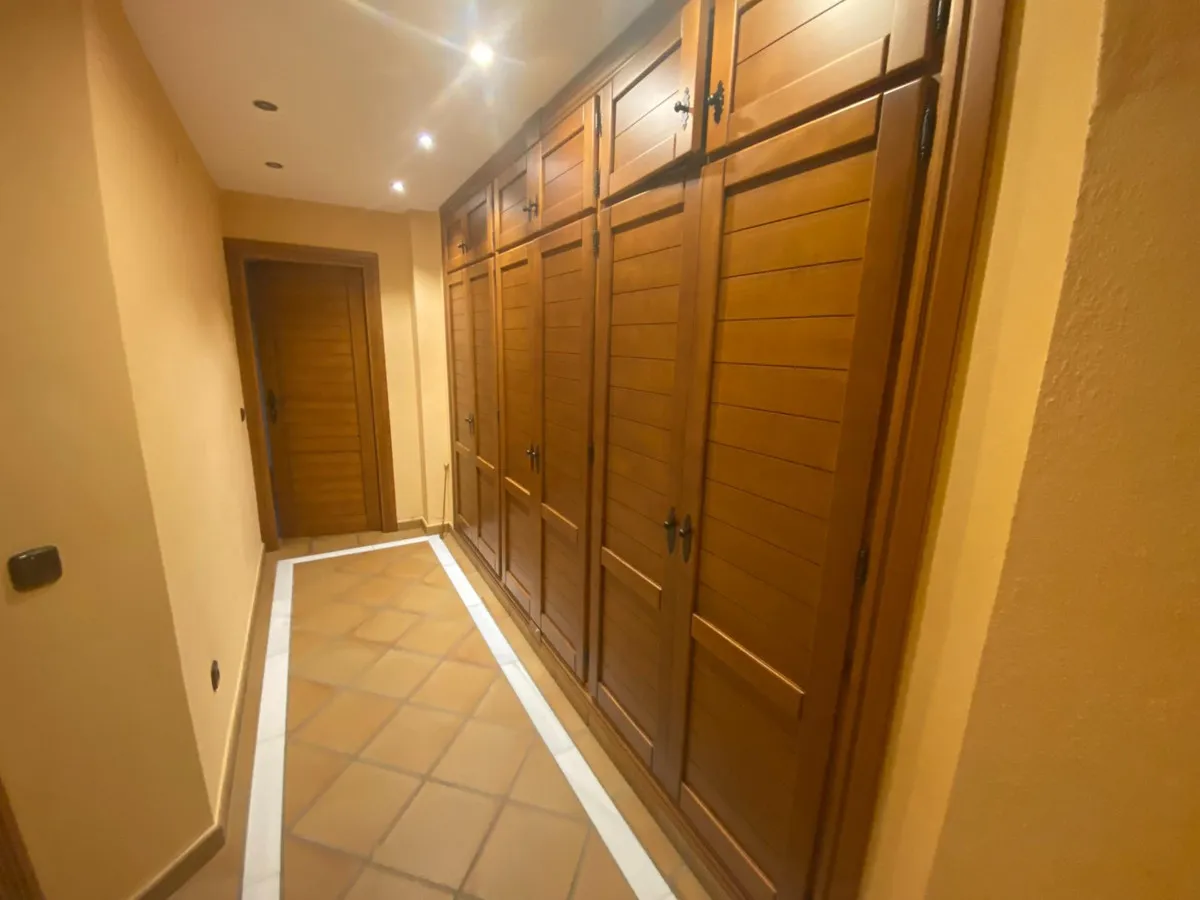 56fc53b3-e7af-45c0-b372-aeb2d7b8cb86