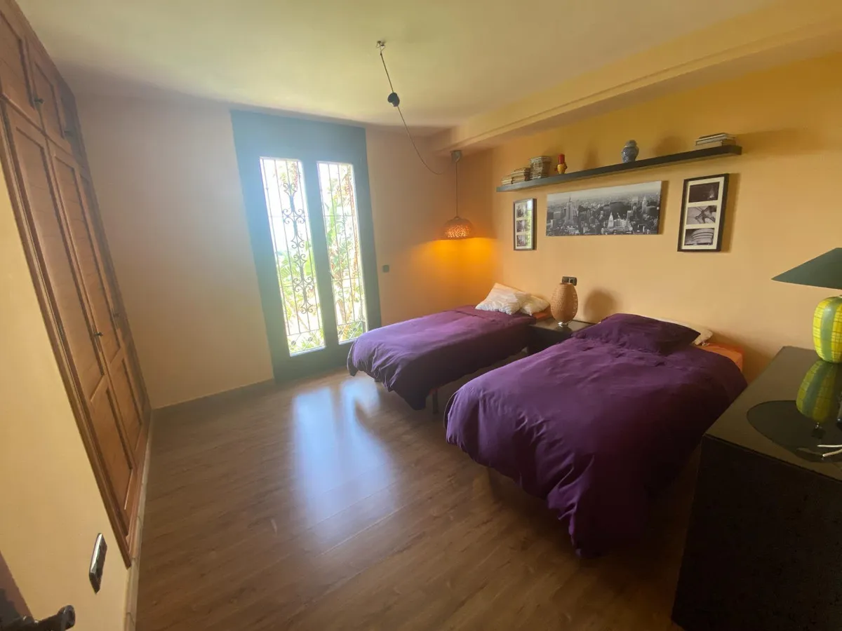 59663892-5aae-4d4a-a3e8-d6148eaee571