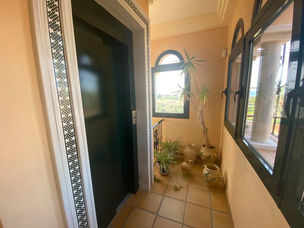 f10a59e5-027f-4d58-a227-a28a8f7a44fa