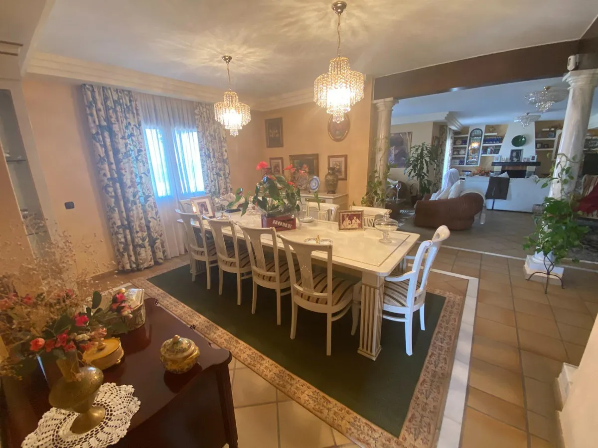 f6d4609c-dcf7-42b3-9b16-c454527ea633