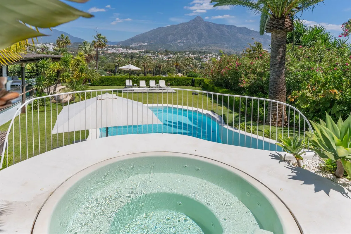 17edffb3-f060-49cb-bfe7-f4719deceb7e