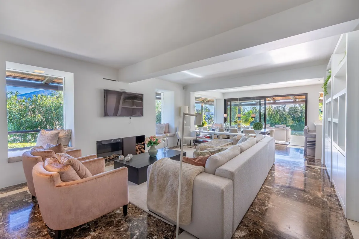 469c3531-e180-4b73-b1e0-f715cf7d1fda