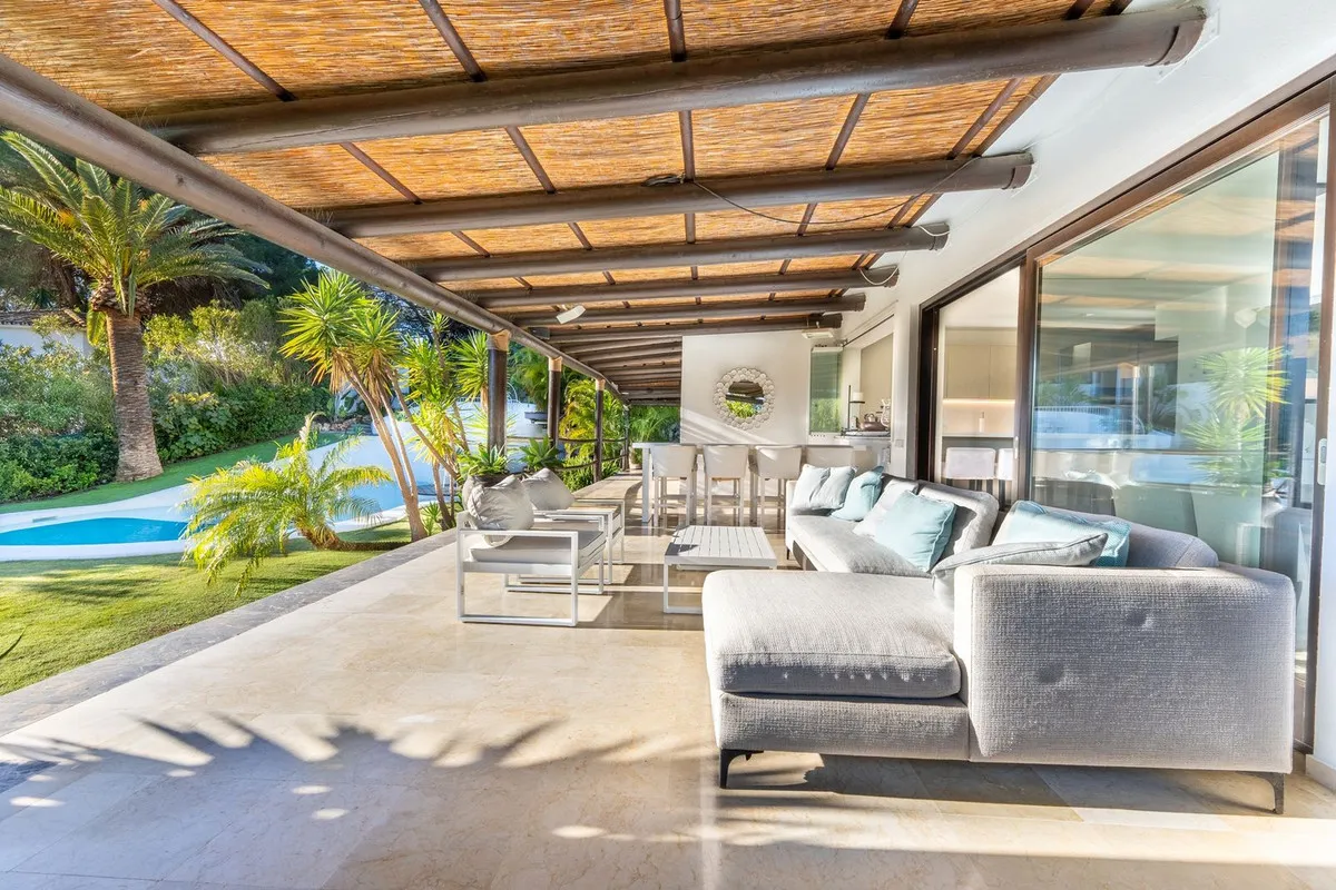 ba3e2f02-2679-45ef-a580-fa58a4a61e91