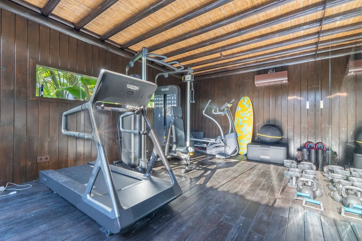 d2d5da7f-b3aa-4c2d-8c3a-7291314aa7c9