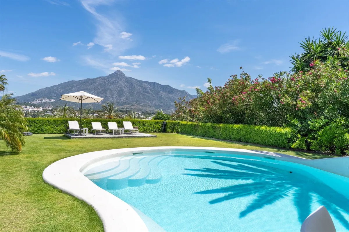 efa74f01-780a-4ba9-bdff-f2ae01c366fc