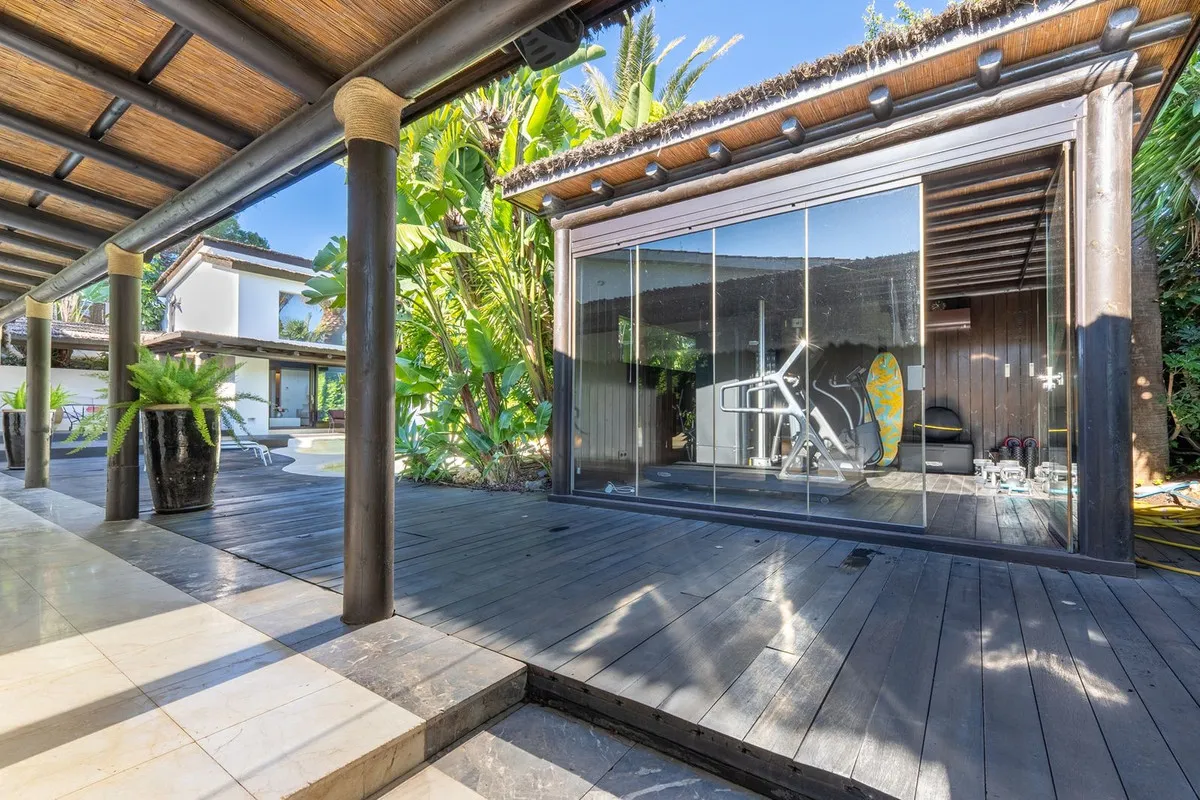 f3611aa7-0bb7-48b6-bd60-2f6303a2cea0