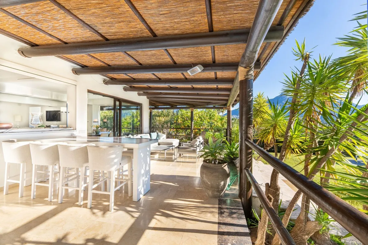 f91ee034-978d-43ef-a3db-8c141632c7a0