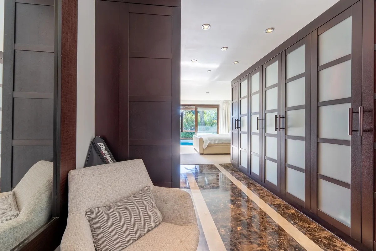 ff8a65ce-1fbf-46fa-a075-6941024213ea