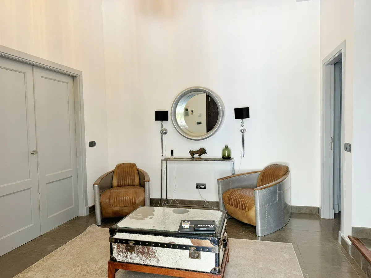 4af79877-991b-4591-ad67-6dfafccc4275