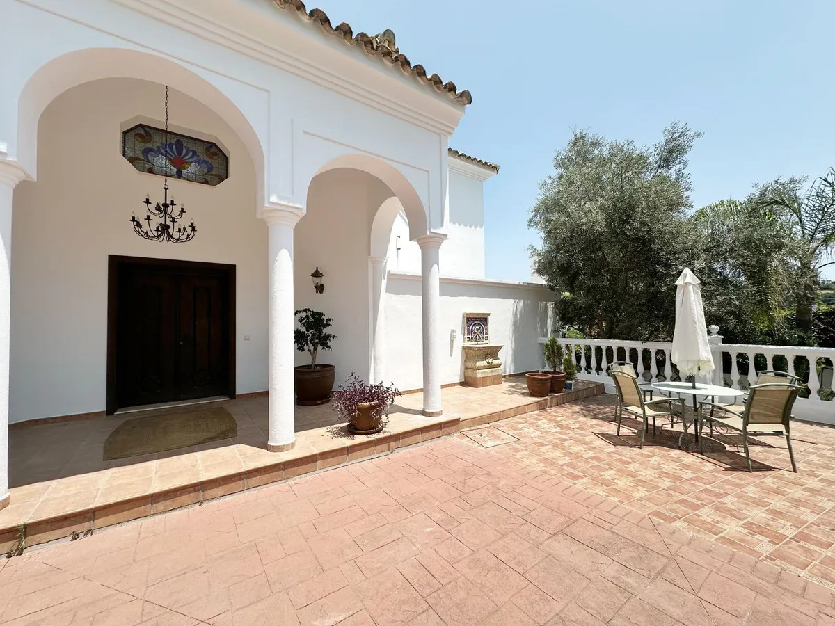 1e09859b-d51e-4c8d-9e92-2d36e1a7e8e4