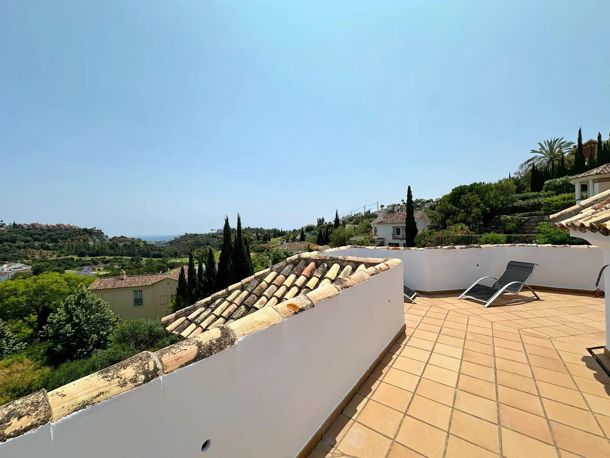 d98c8771-2967-44a5-9101-b70f8f5ac2e2