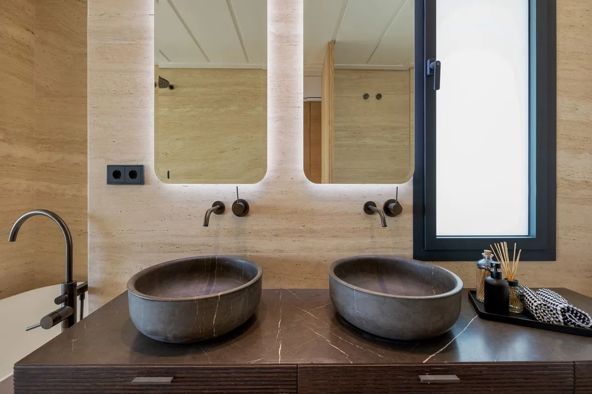 4b17b752-5fde-486c-8357-9f44980aae3d