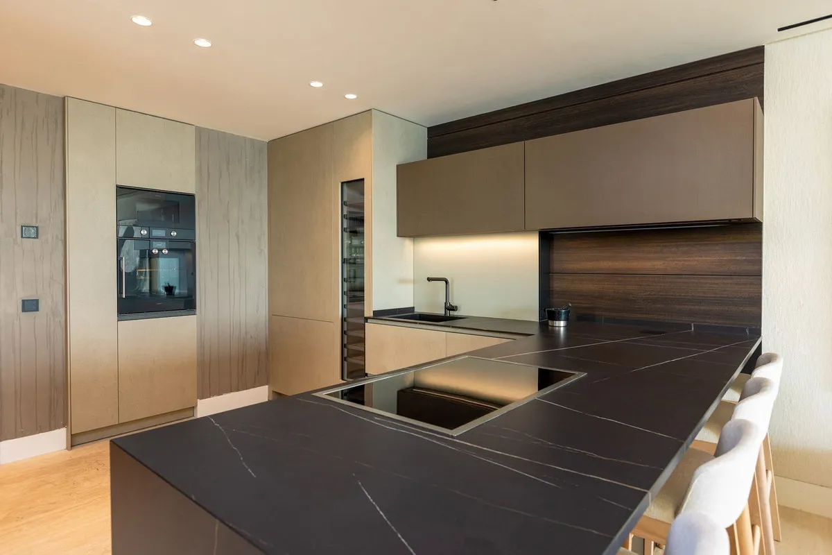 882333b9-707b-4d87-bff6-2faa52acd223