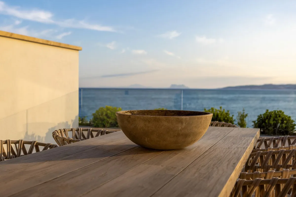 b5852ce1-e9ee-4a29-8f27-4d1270d1f479