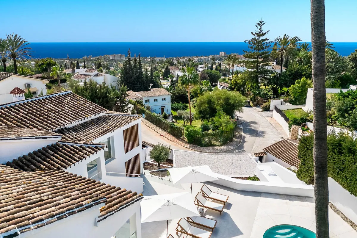 8f02c4fe-edfe-4bd5-ac12-0366930d27ca