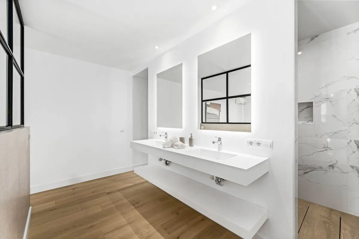 f8a44279-cbd6-49bf-bcd6-14c253f15d62