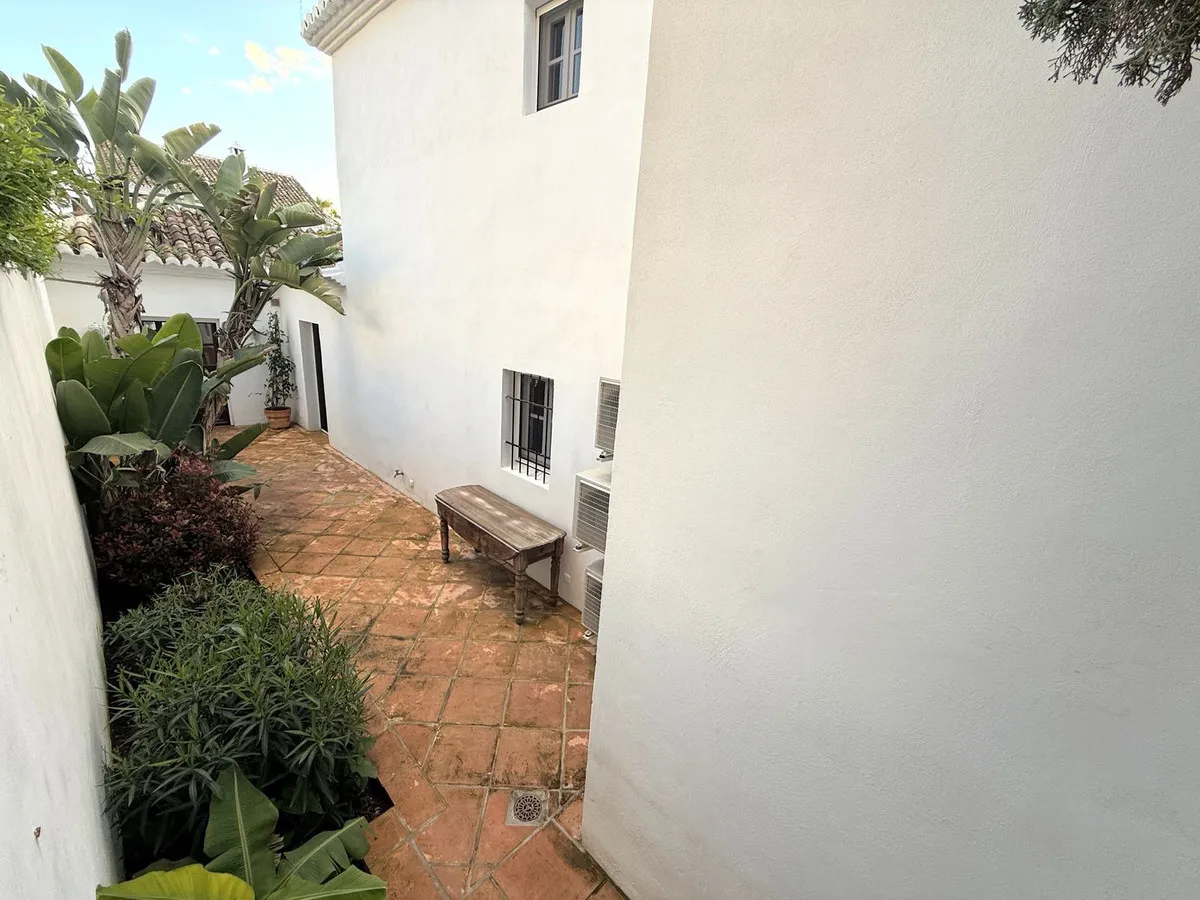 3672b2e5-1055-495b-8210-51a690775caa