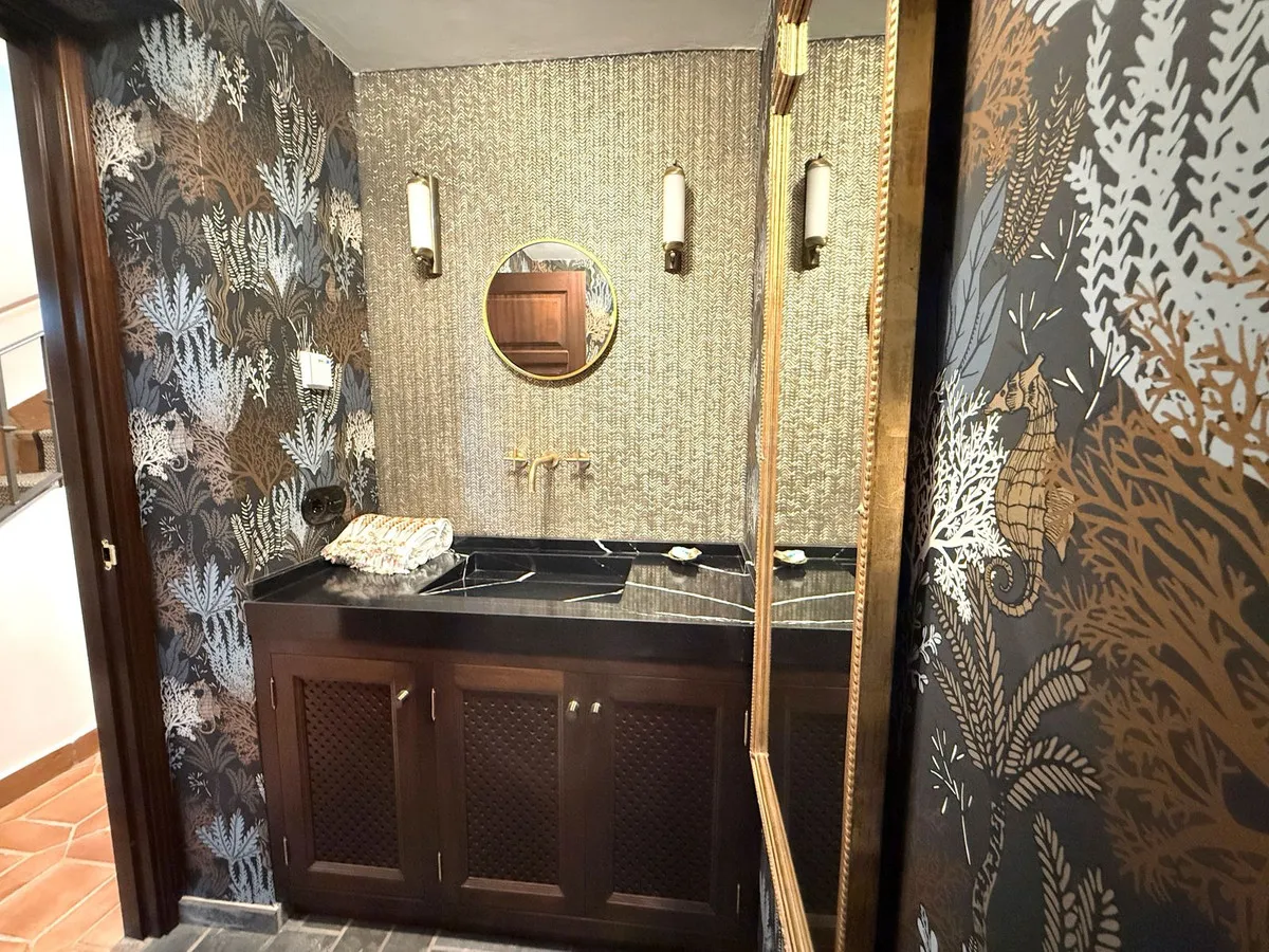 76e4c099-42bc-46cd-bc4b-15a61a0d8e08