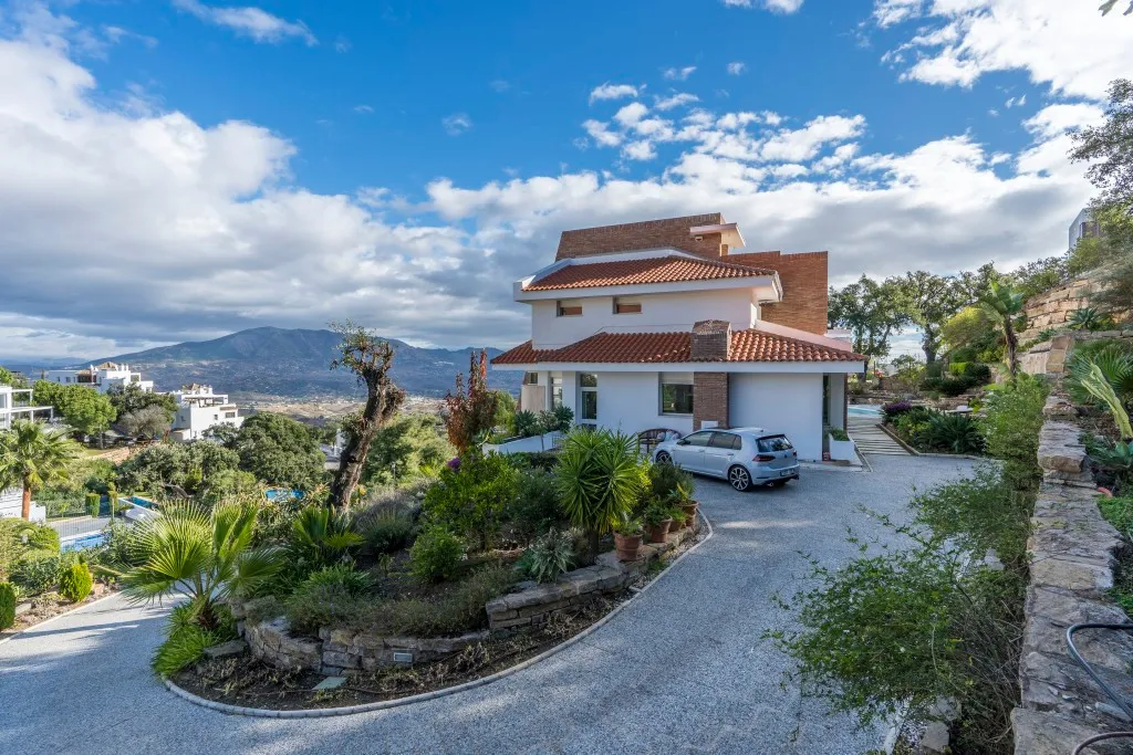 587e8506-24a6-440d-a169-01d4ede0d290