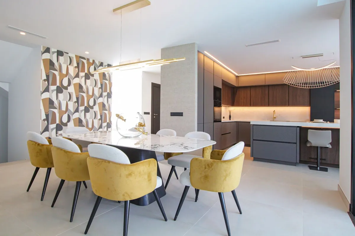 0b164100-712d-401c-8451-5ece5d6b51f0