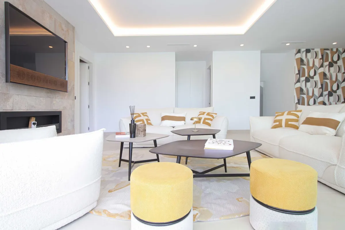 1a6865be-2b28-4d53-a6ce-136441b09fe1