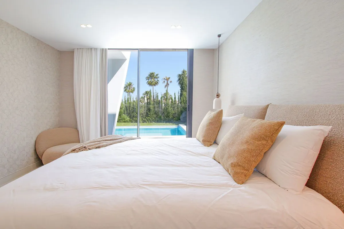 6b2173fd-7fc1-4e95-bb04-8e258fc2b24d