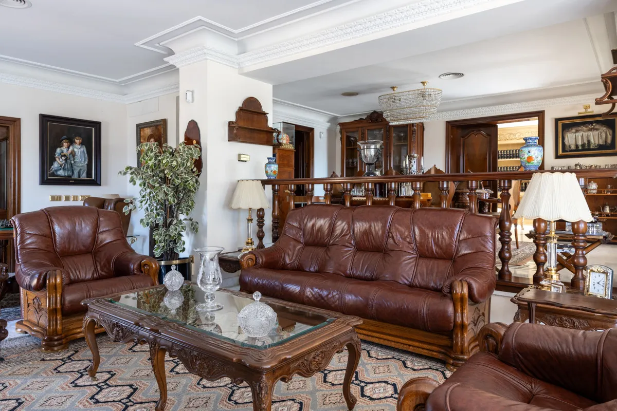 12580b81-a8ce-4d28-80f5-5902f33e75e5