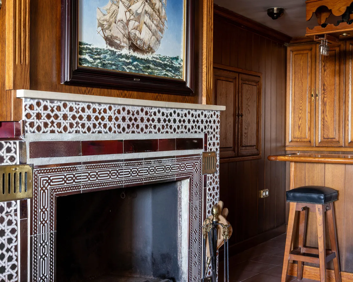 7fbcd10b-5a16-4e8d-9b16-e46bd4b619a2