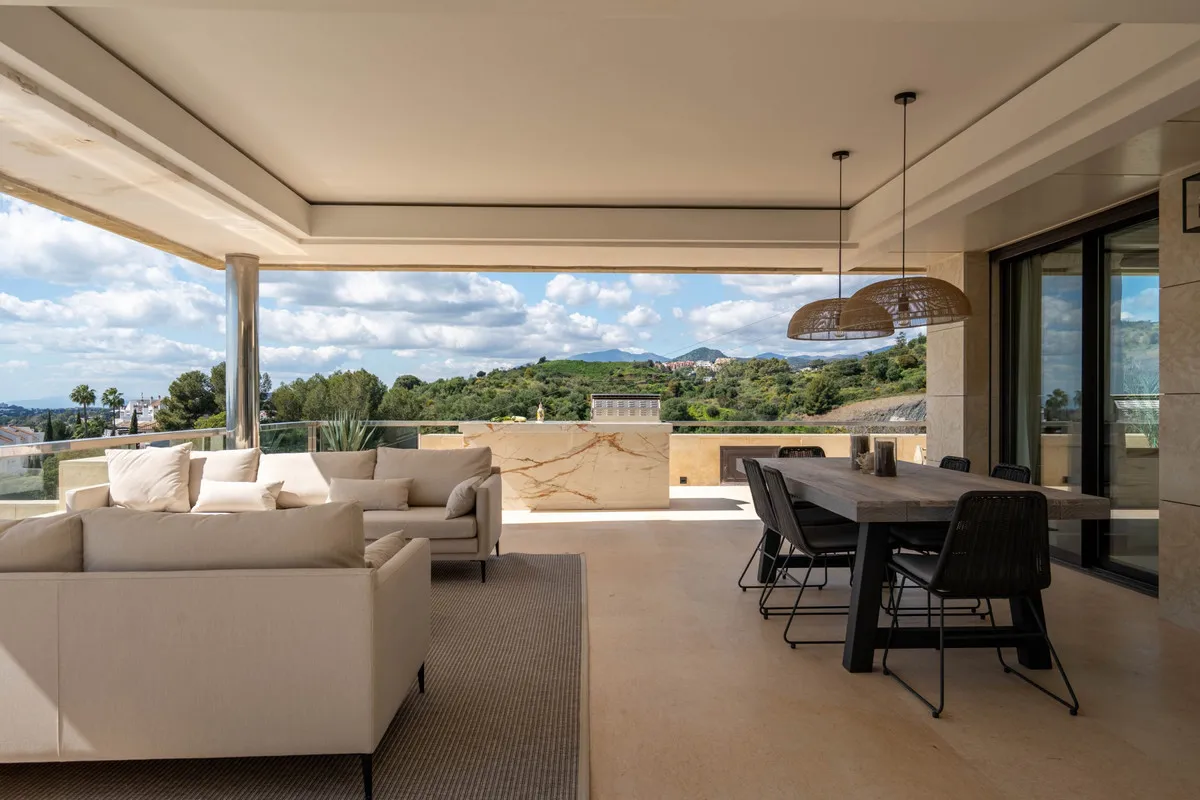 a43b2a5b-00f9-4bf0-b0e3-3e3cd3c4c69c