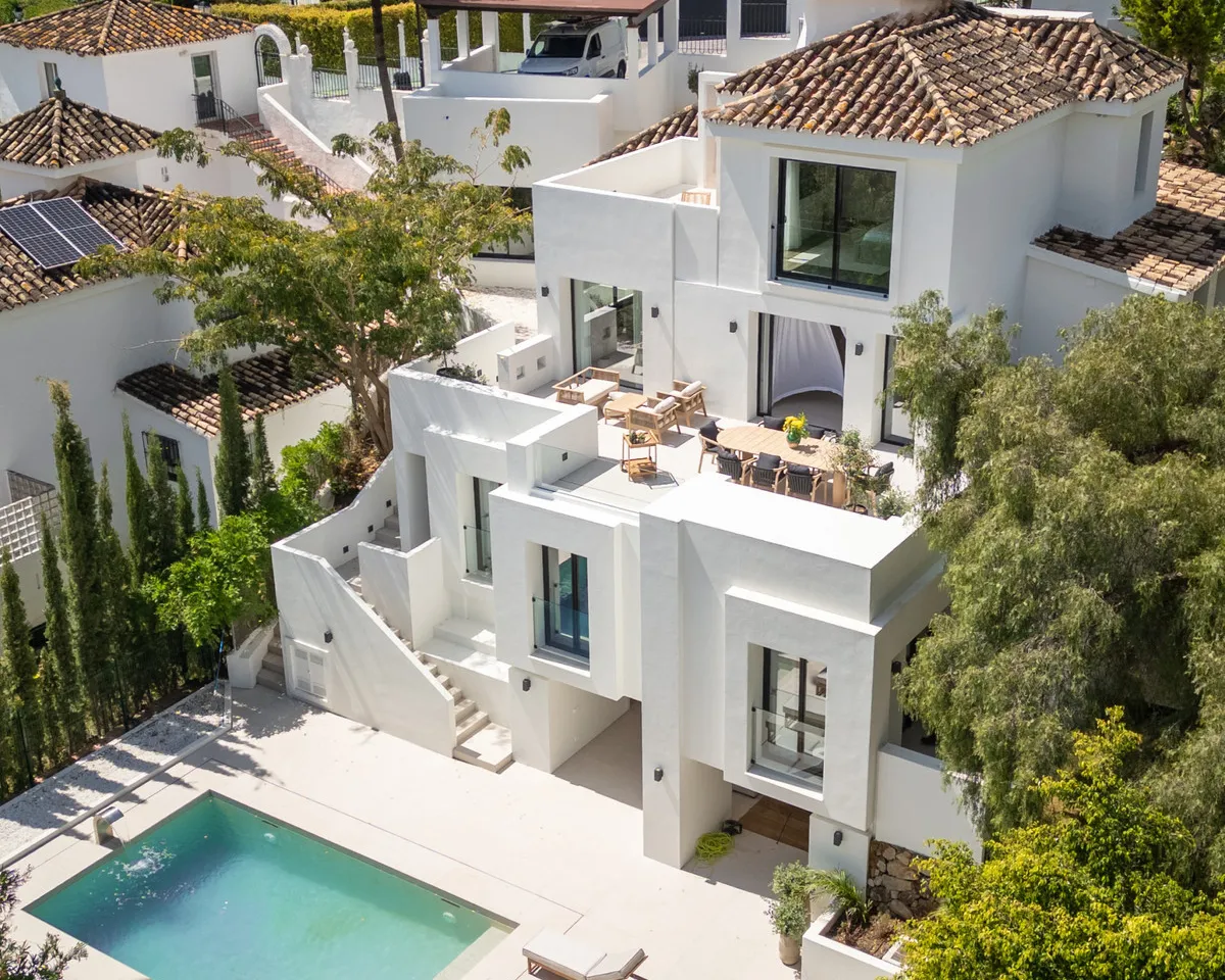 85a62b2c-567f-44a1-af5e-f901e9eac213