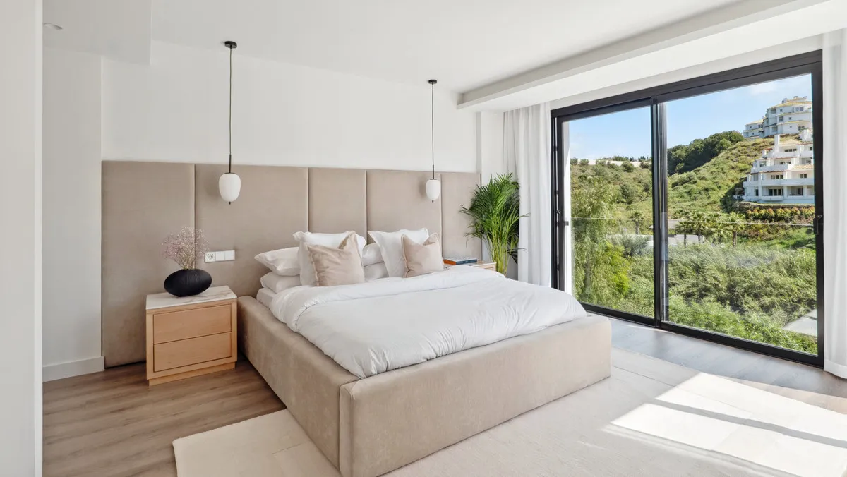 d58aae61-be61-4ea9-b35e-e259ddd60b78