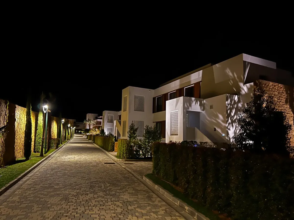 19d48140-5d09-47e6-9b03-36bdb5554d0d