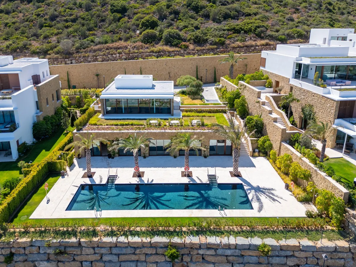 8d2322d9-b933-42a0-b265-291b75a6d3bf