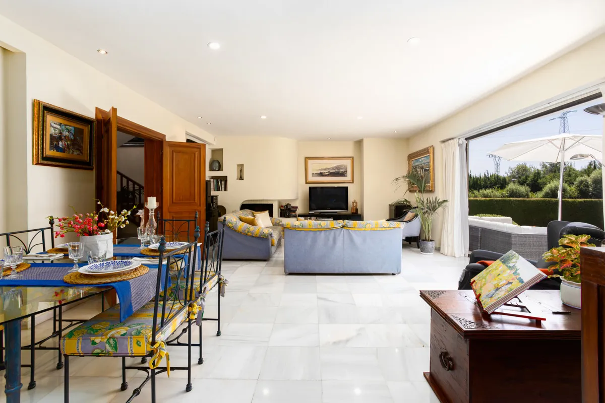 b1d430a8-cac4-4c12-a1af-0441658afa71