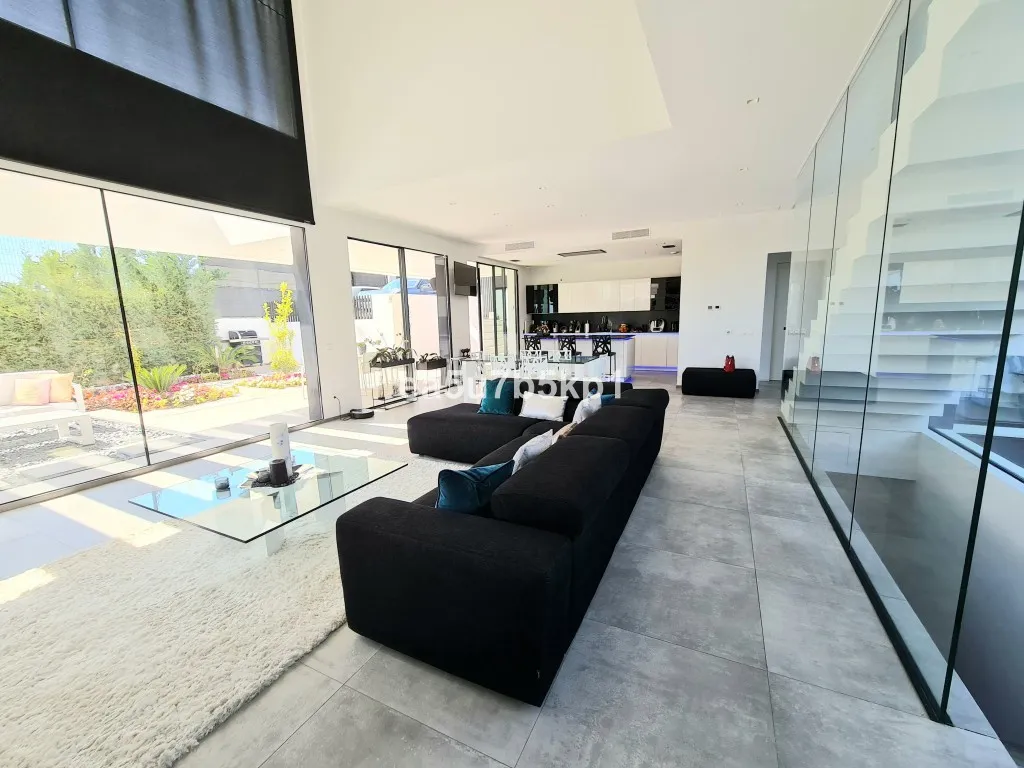 c88a7e96-fde0-4d5a-8cb0-39e3f1e63eaa