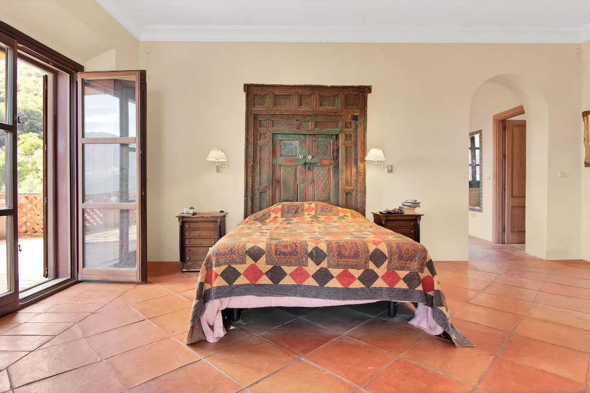 49bcc695-a2df-49fa-a4be-82f89db5e662