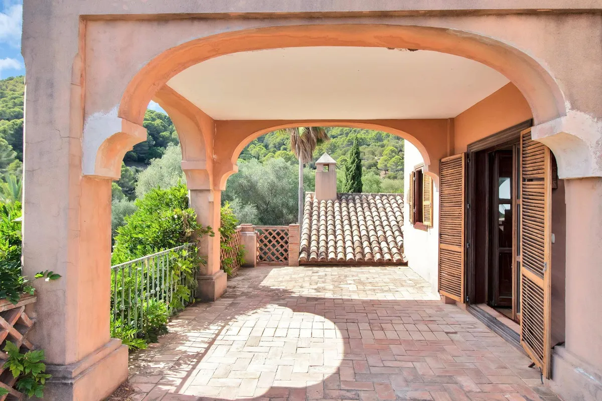 501f5c61-7a58-4733-9510-dc037fc15417