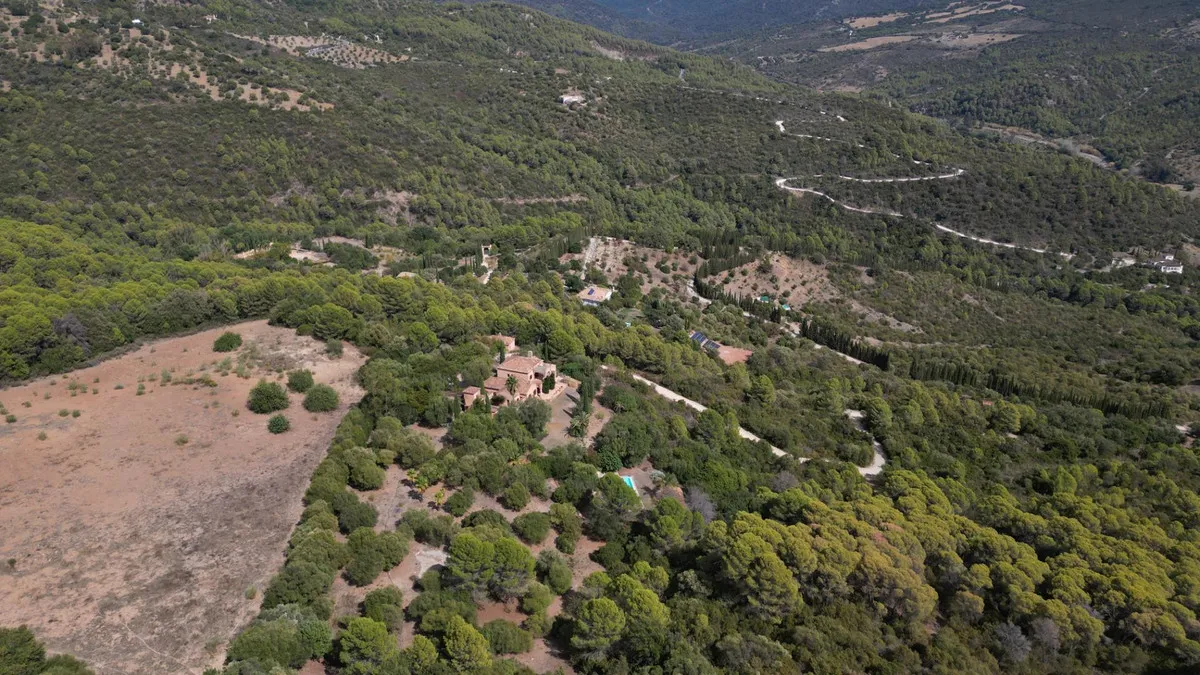 94e2772e-5ff5-445f-adcd-7e493e988d94