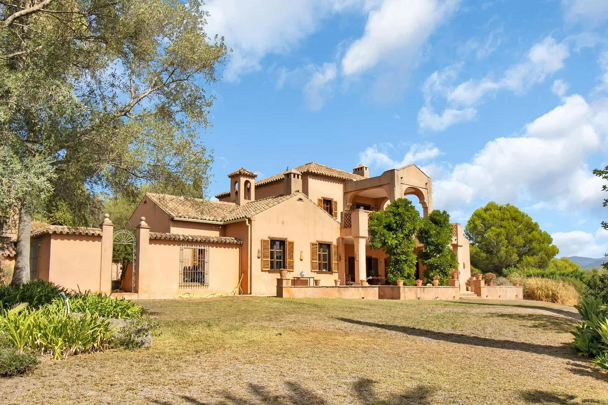 c0ebf38e-4a08-4052-aec3-6d88ea06b8f6