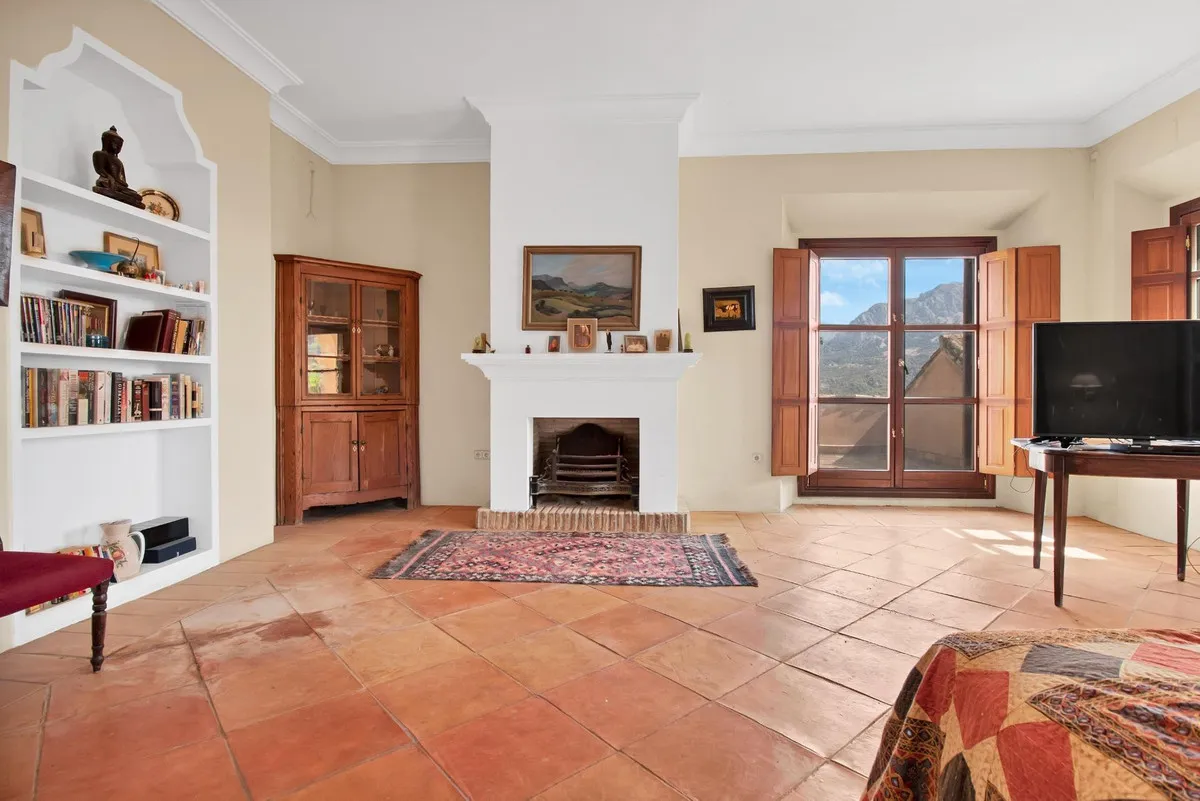 d39d1e09-36d0-45eb-85eb-33b5de1ef0c7