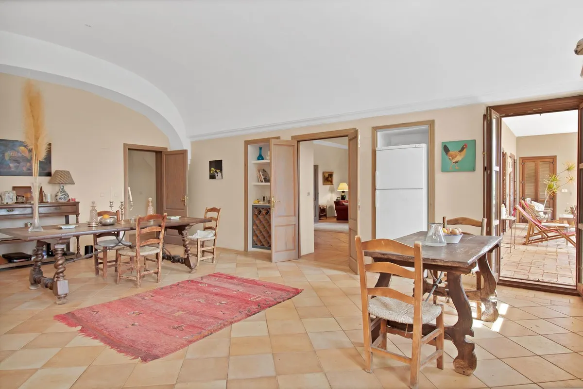 e08aa472-96a2-49d7-a28f-a5bb2dc8c5fc