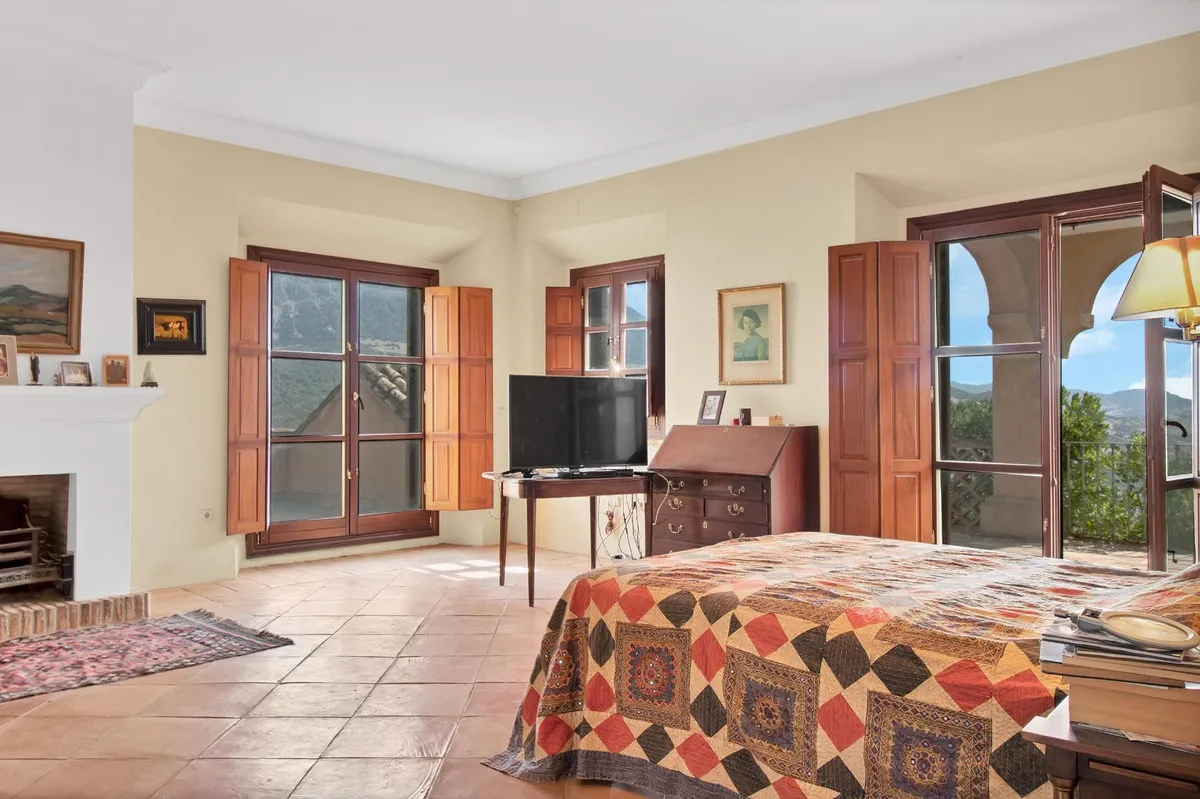 e60cbae9-79cf-4f92-9838-72c9fb6b57f5