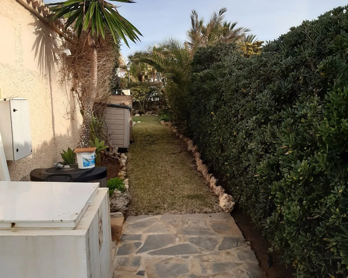 458b1018-5e95-4551-829b-d9ca60b859e7