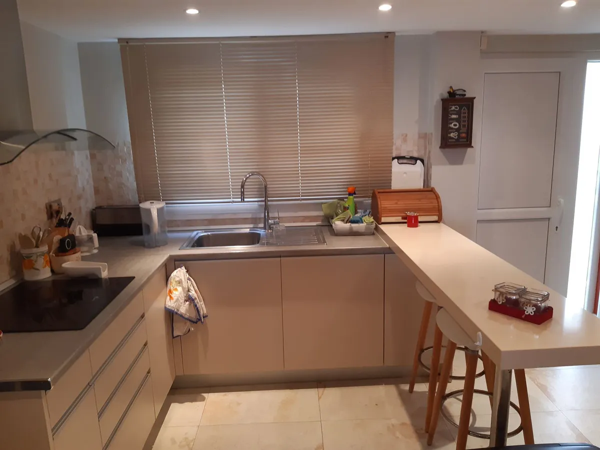 84962b80-2428-4a16-ba83-f1fec255c239