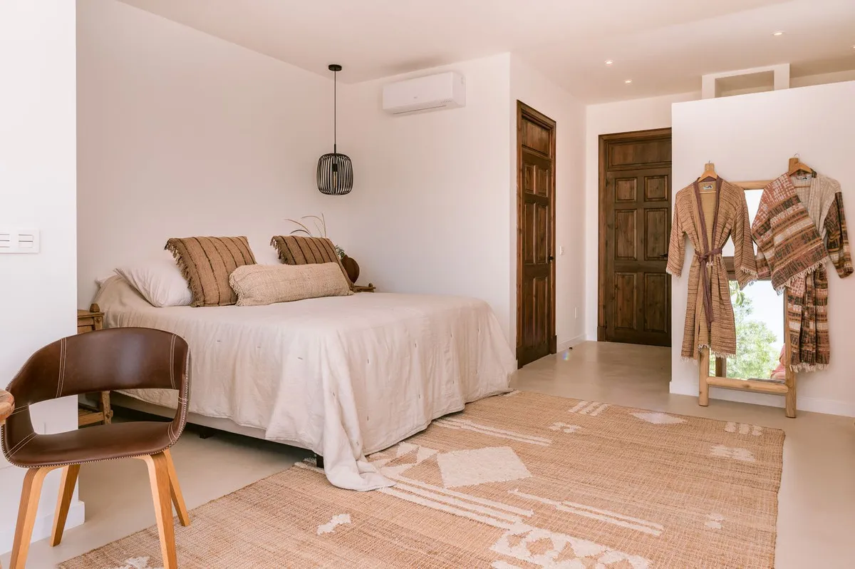 2e43e5a2-56e8-42c0-b350-56e1382e1519